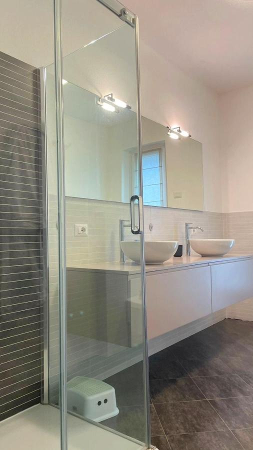 Lake View Apartment Argegno Εξωτερικό φωτογραφία